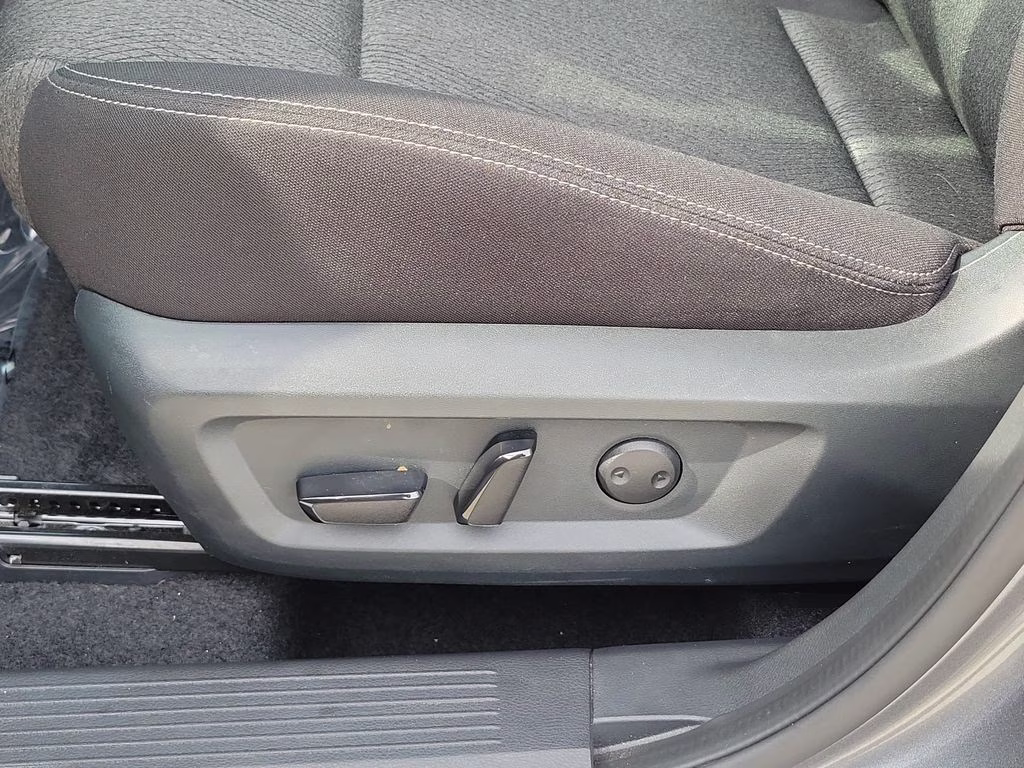 2025 Gun Metallic Nissan Rogue SV AWD SUV
