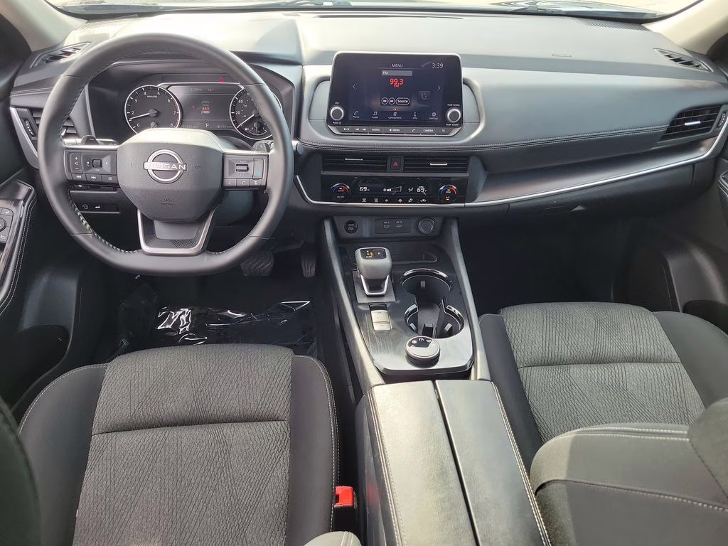 2025 Super Black Nissan Rogue SV AWD SUV