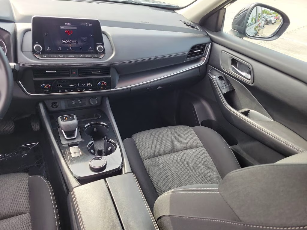 2025 Super Black Nissan Rogue SV AWD SUV