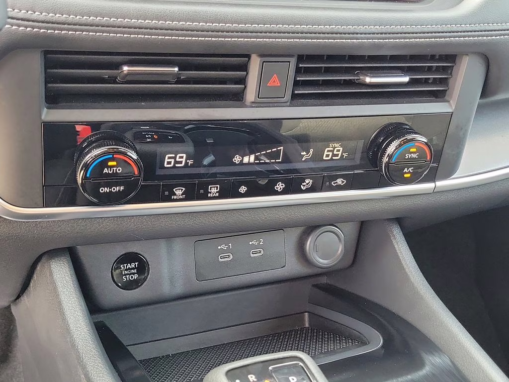 2025 Super Black Nissan Rogue SV AWD SUV