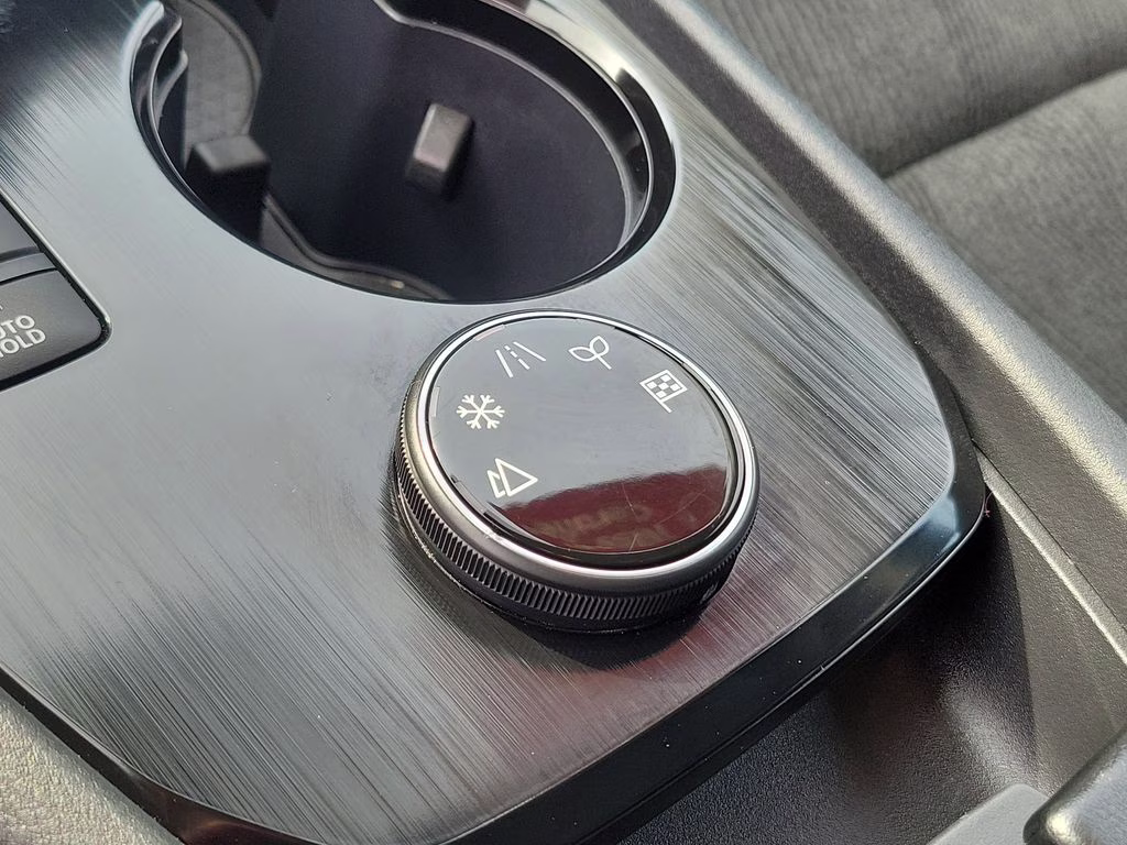 2025 Super Black Nissan Rogue SV AWD SUV