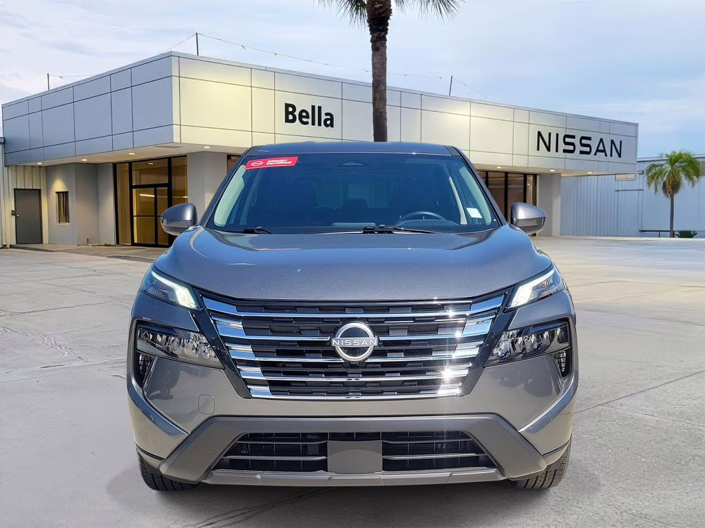 2025 Gun Metallic Nissan Rogue SV AWD SUV