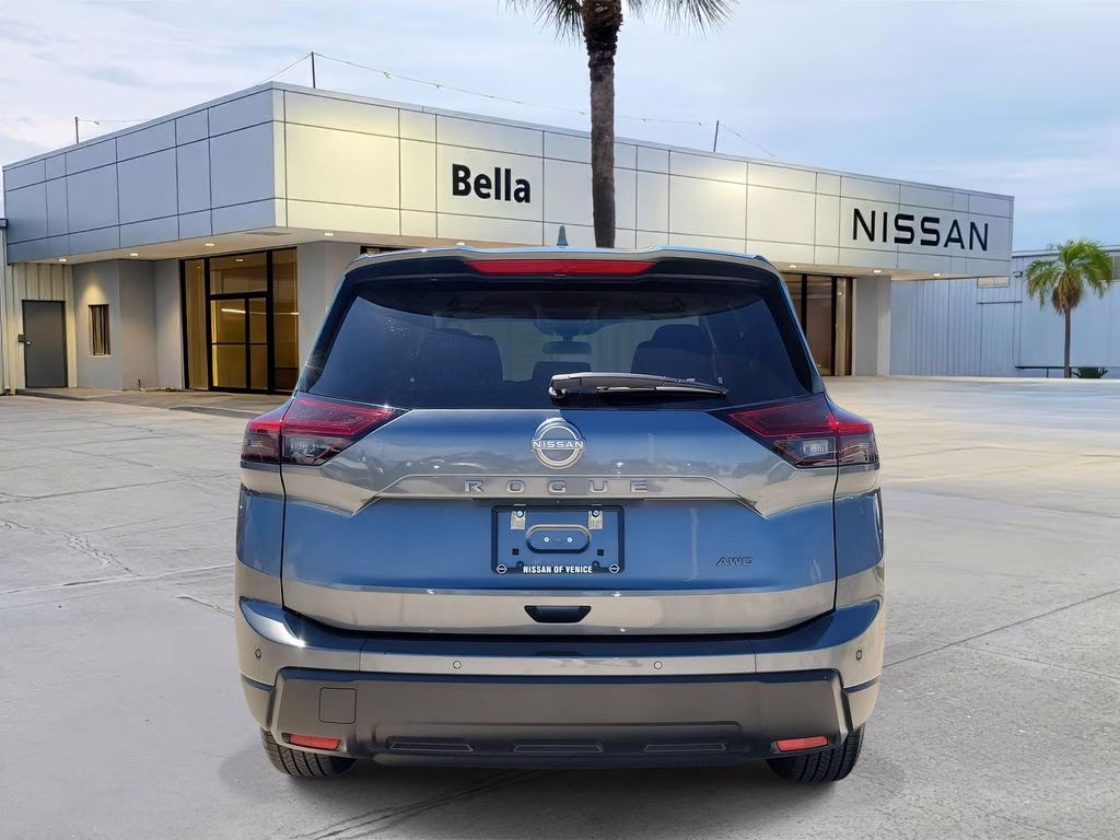 2025 Gun Metallic Nissan Rogue SV AWD SUV