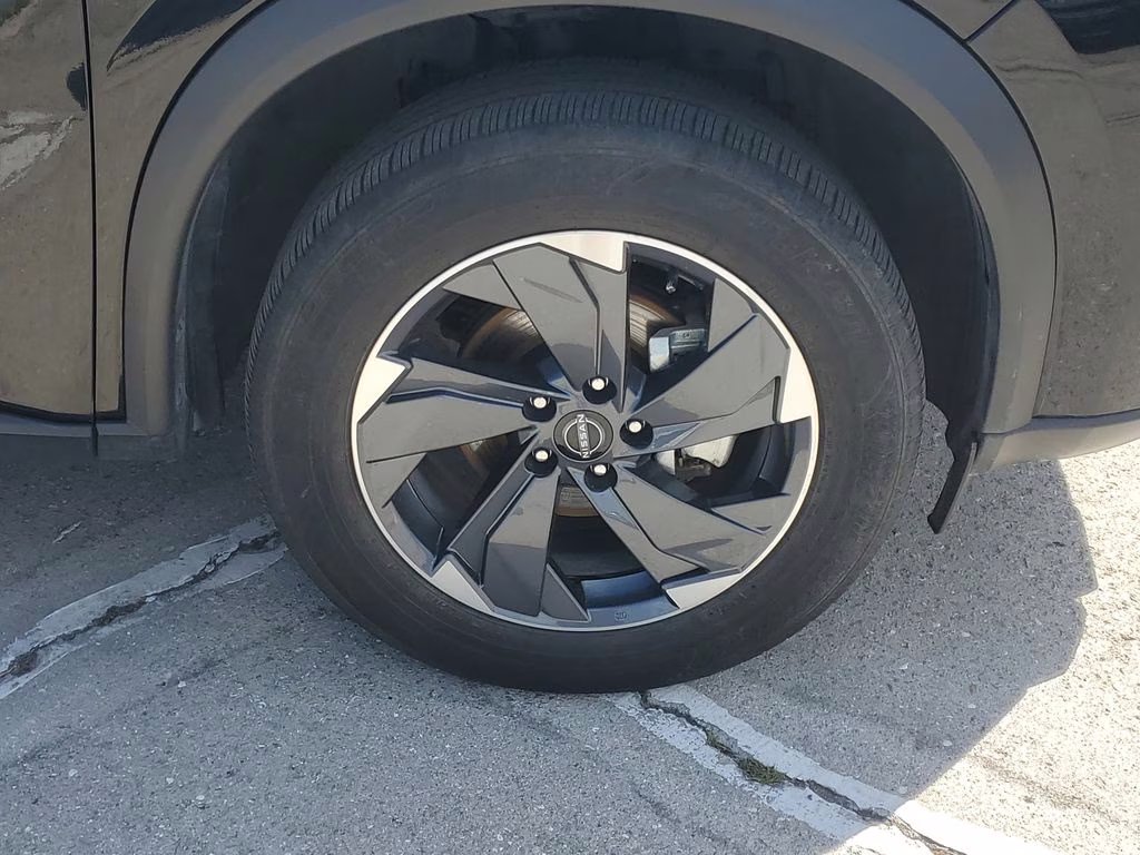 2025 Super Black Nissan Rogue SV FWD SUV