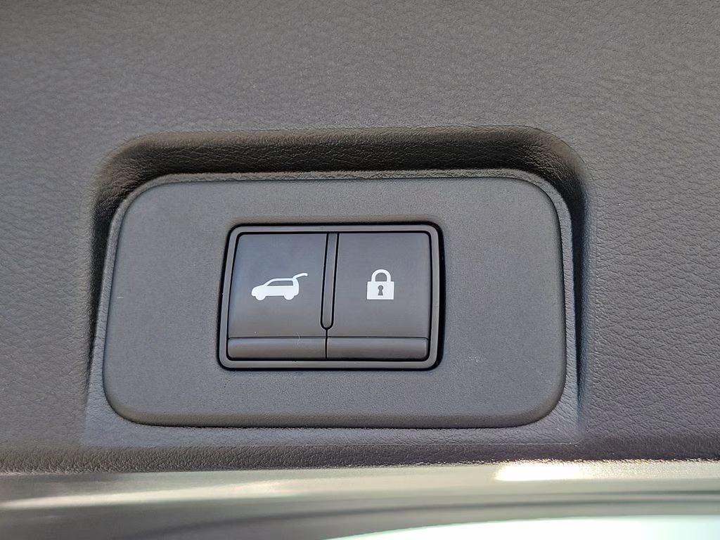 2025 Brilliant Silver Metallic Nissan Rogue SV FWD SUV