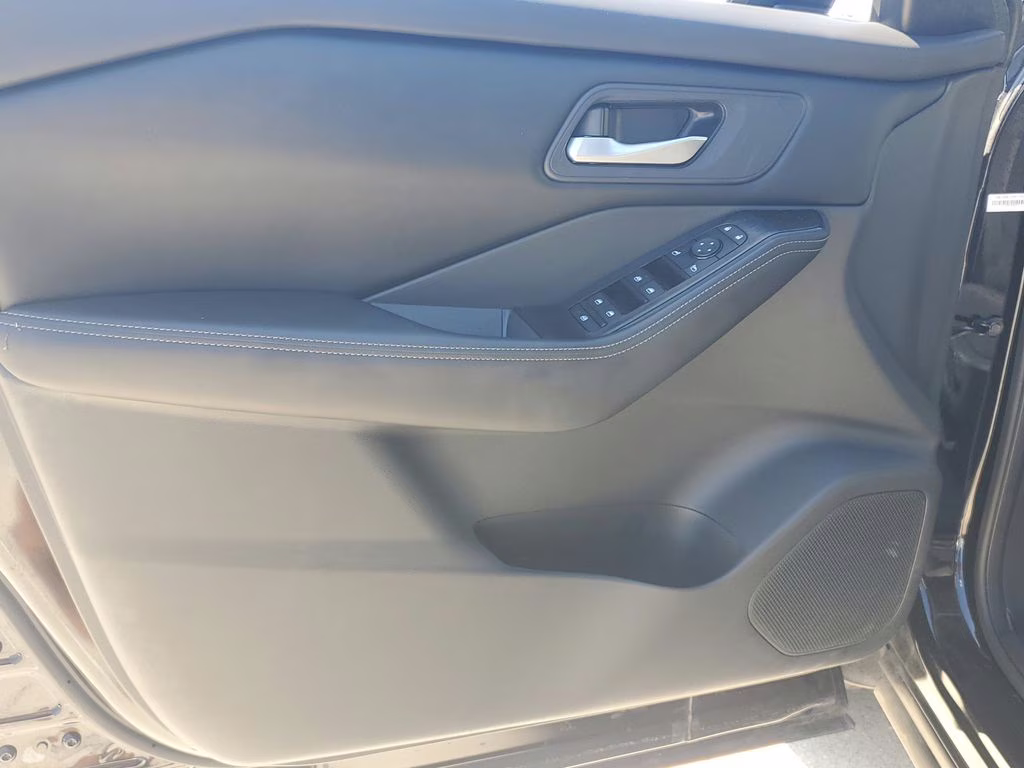 2025 Super Black Nissan Rogue SV FWD SUV