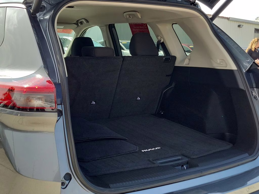 2025 Gun Metallic Nissan Rogue SV FWD SUV