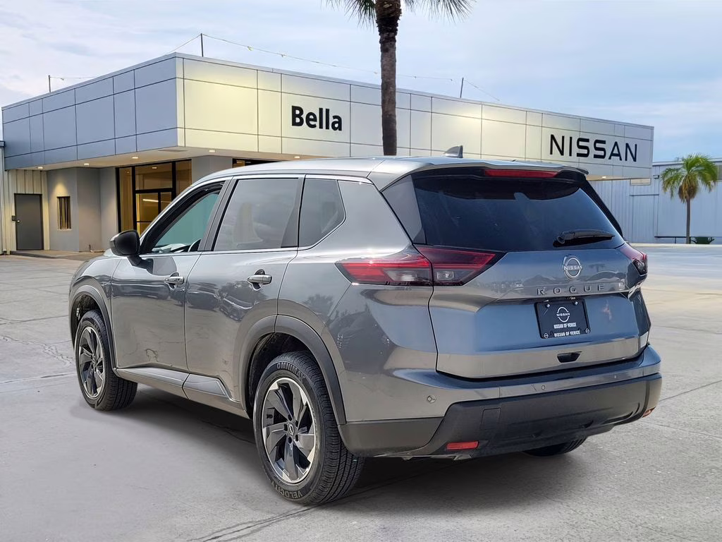 2025 Gun Metallic Nissan Rogue SV FWD SUV