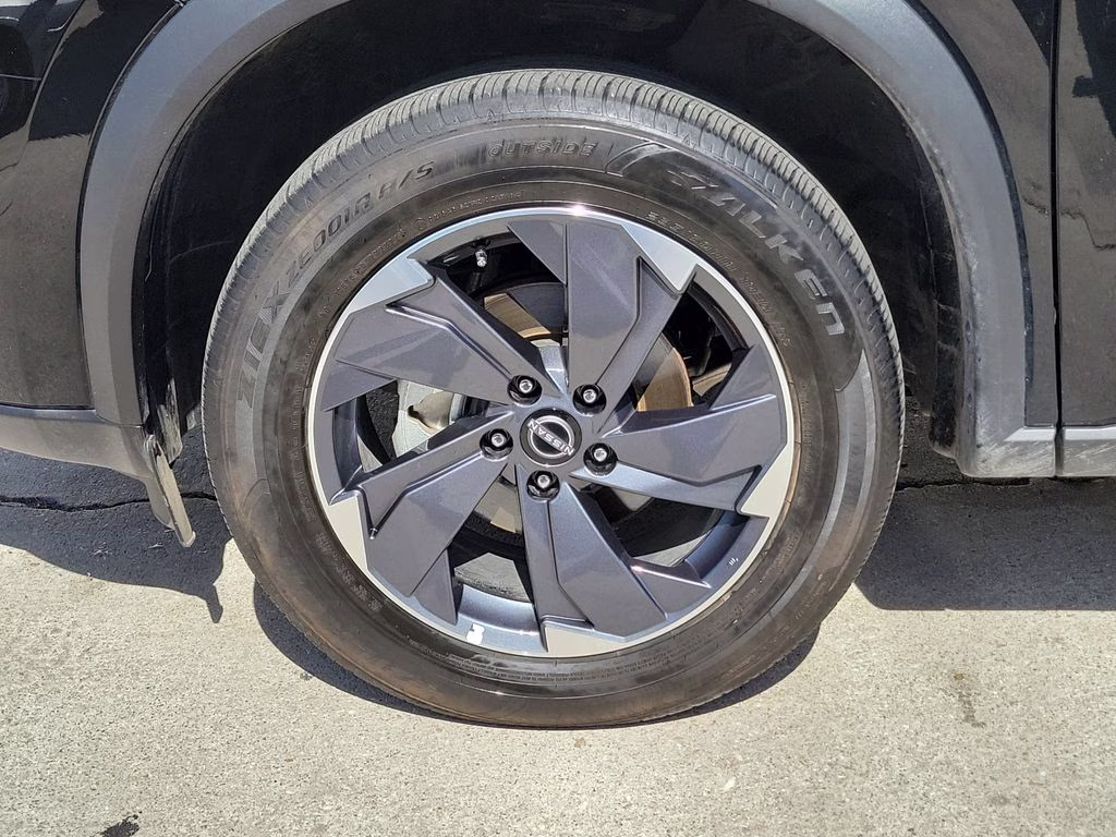 2025 Super Black Nissan Rogue SV FWD SUV