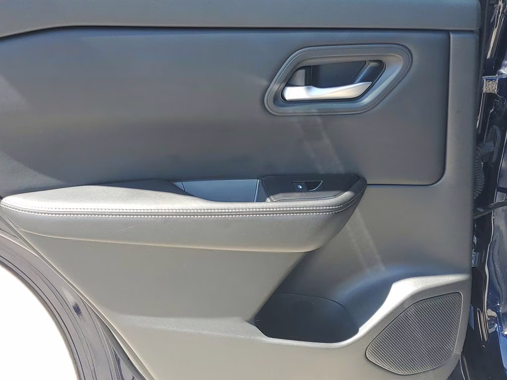 2025 Deep Ocean Blue Pearl Nissan Rogue SV FWD SUV