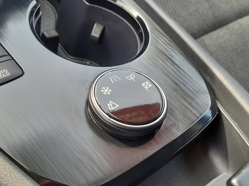 2025 Super Black Nissan Rogue SV AWD SUV