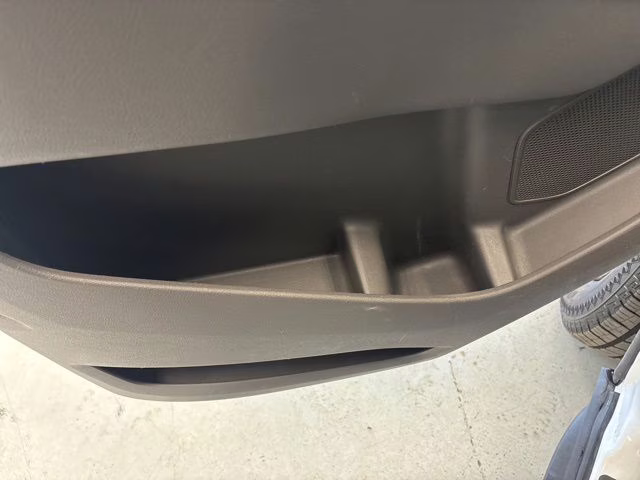 2023 Oxford White Ford Transit-350 XLT RWD Crossover