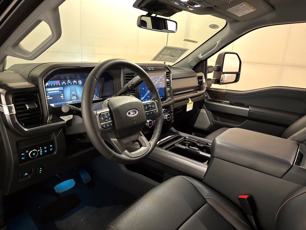 2026 Agate Black Metallic Ford Super Duty F-350 SRW Lariat 4X4 Truck