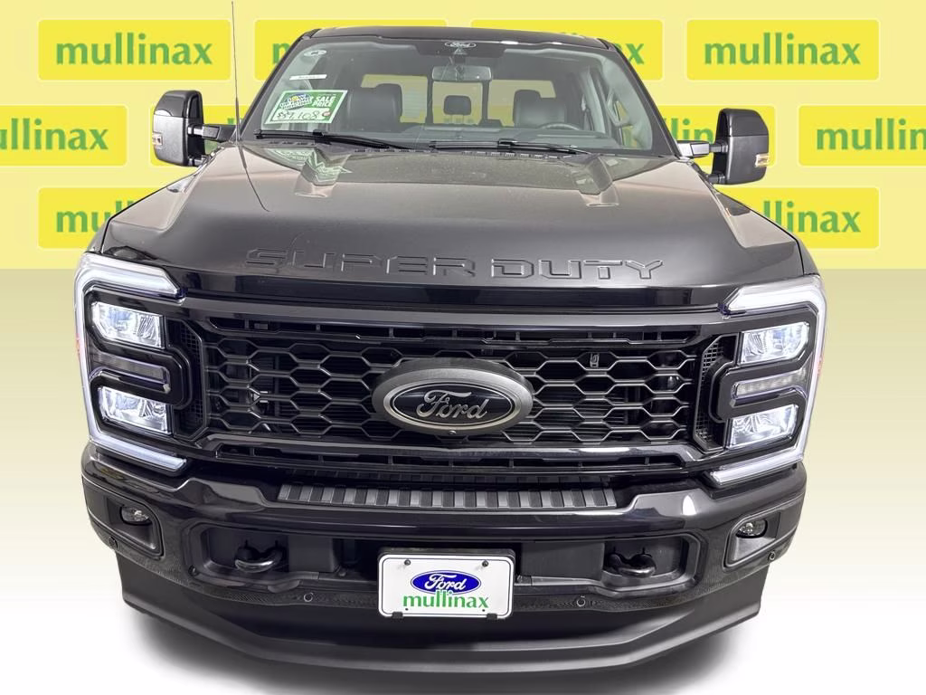 2026 Agate Black Metallic Ford Super Duty F-350 SRW Lariat 4X4 Truck