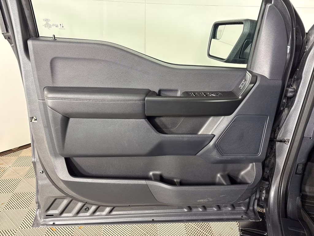 2023 Gray Metallic Ford F-150 XL 4X4 Truck