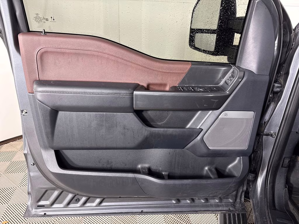 2023 Gray Metallic Ford F-150 Lariat 4X4 Truck