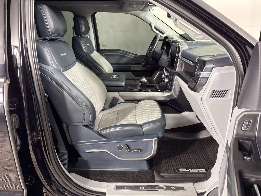 2023 Black Metallic Ford F-150 Limited 4X4 Truck