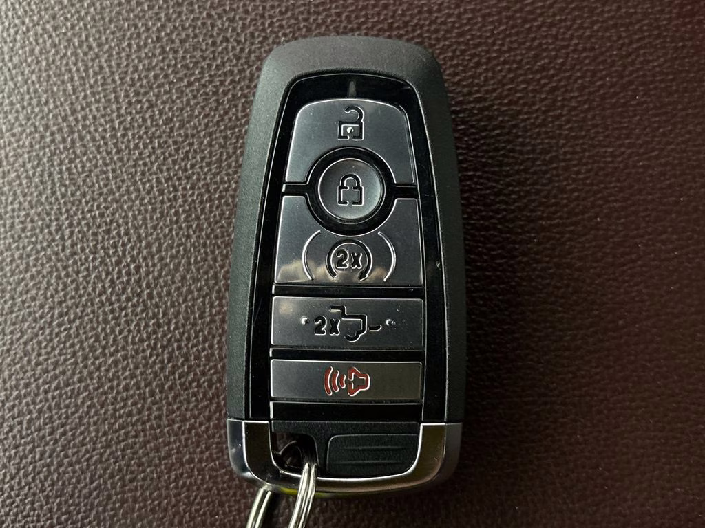 2023 Gray Metallic Ford F-150 Lariat 4X4 Truck