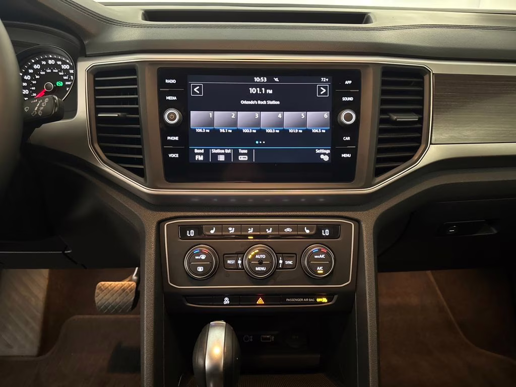 2019 Pacific Blue Metallic Volkswagen Atlas 3.6L V6 SE FWD SUV