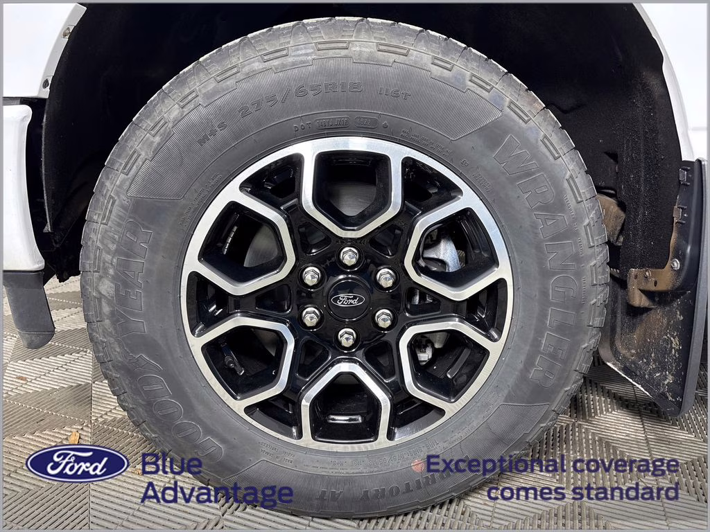 2023 Oxford White Ford F-150 XLT 4X4 Truck