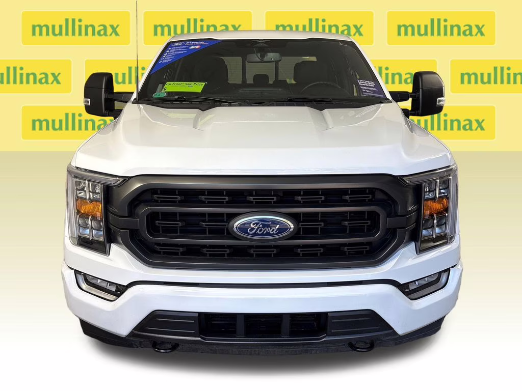 2023 Oxford White Ford F-150 XLT 4X4 Truck