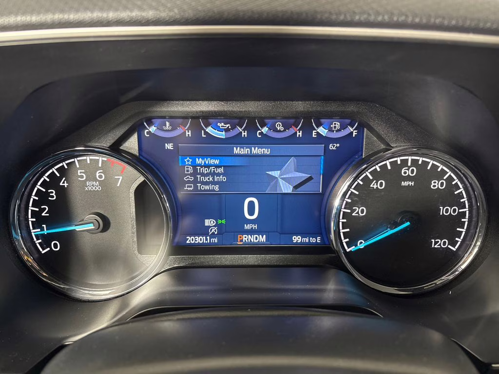 2023 Oxford White Ford F-150 XLT 4X4 Truck