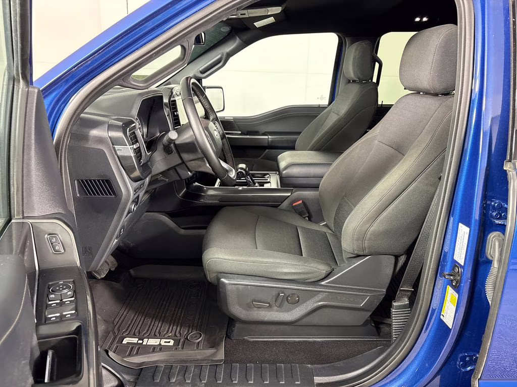 2023 Blue Metallic Ford F-150 XLT 4X4 Truck