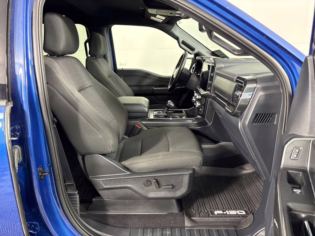 2023 Blue Metallic Ford F-150 XLT 4X4 Truck