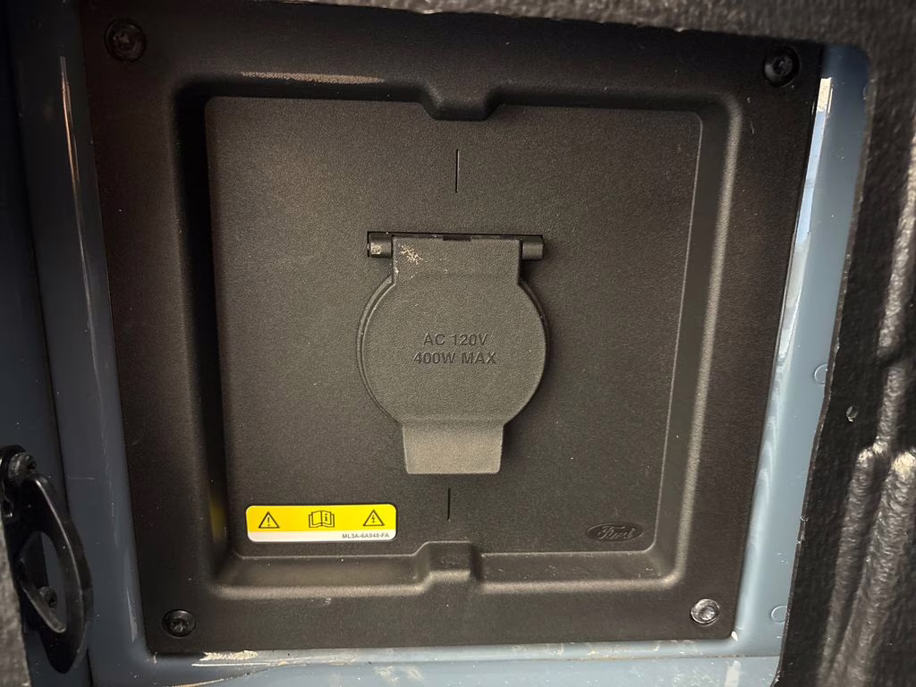 2023 Blue Ford F-150 XLT 4X4 Truck