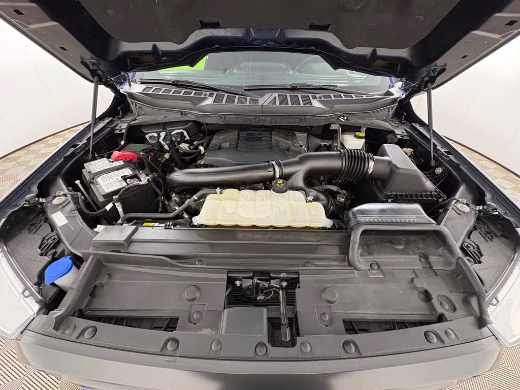 2022 Blue Metallic Ford F-150 XLT 4X4 Truck