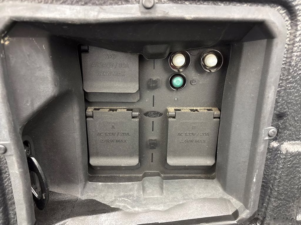 2022 Black Metallic Ford F-150 Limited 4X4 Truck