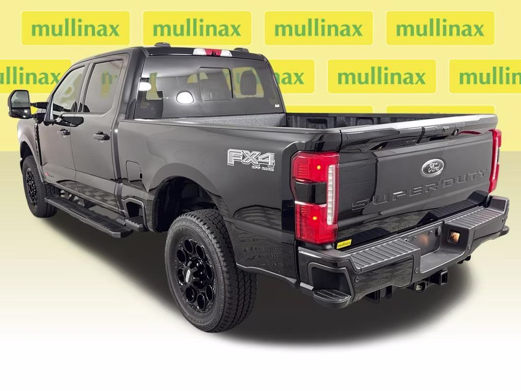 2026 Agate Black Metallic Ford Super Duty F-350 SRW Lariat 4X4 Truck