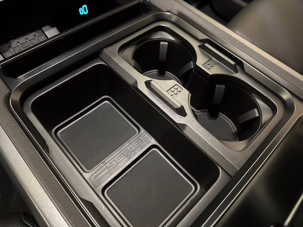 2026 Agate Black Metallic Ford Super Duty F-350 SRW Lariat 4X4 Truck