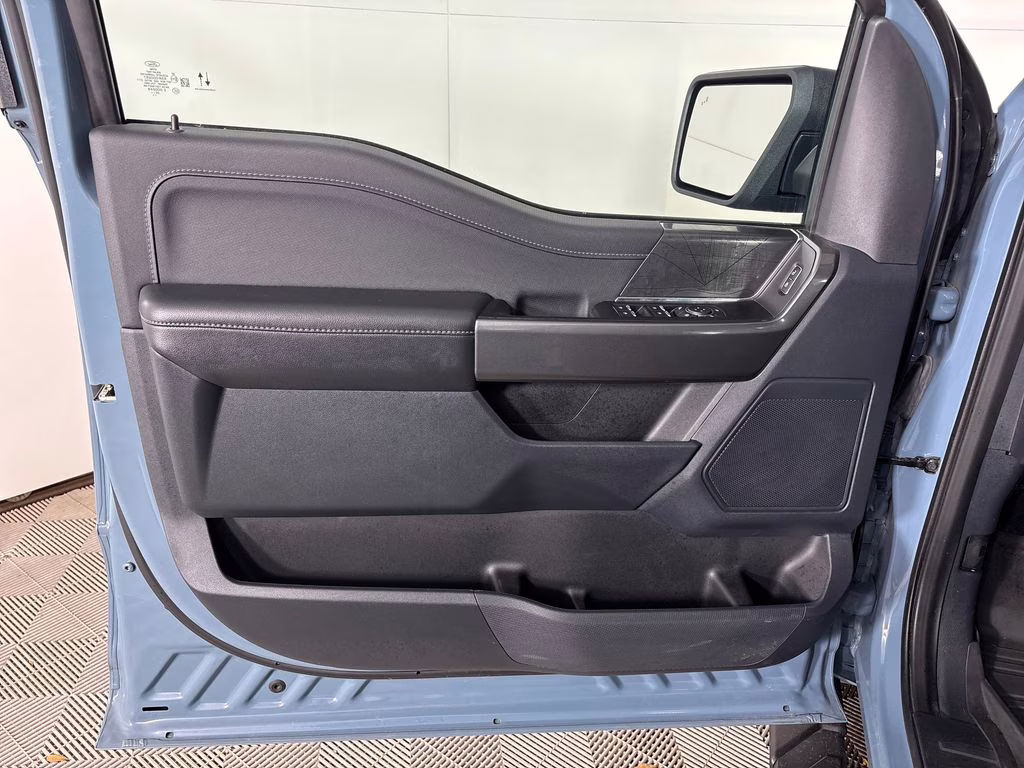 2023 Blue Ford F-150 XLT 4X4 Truck