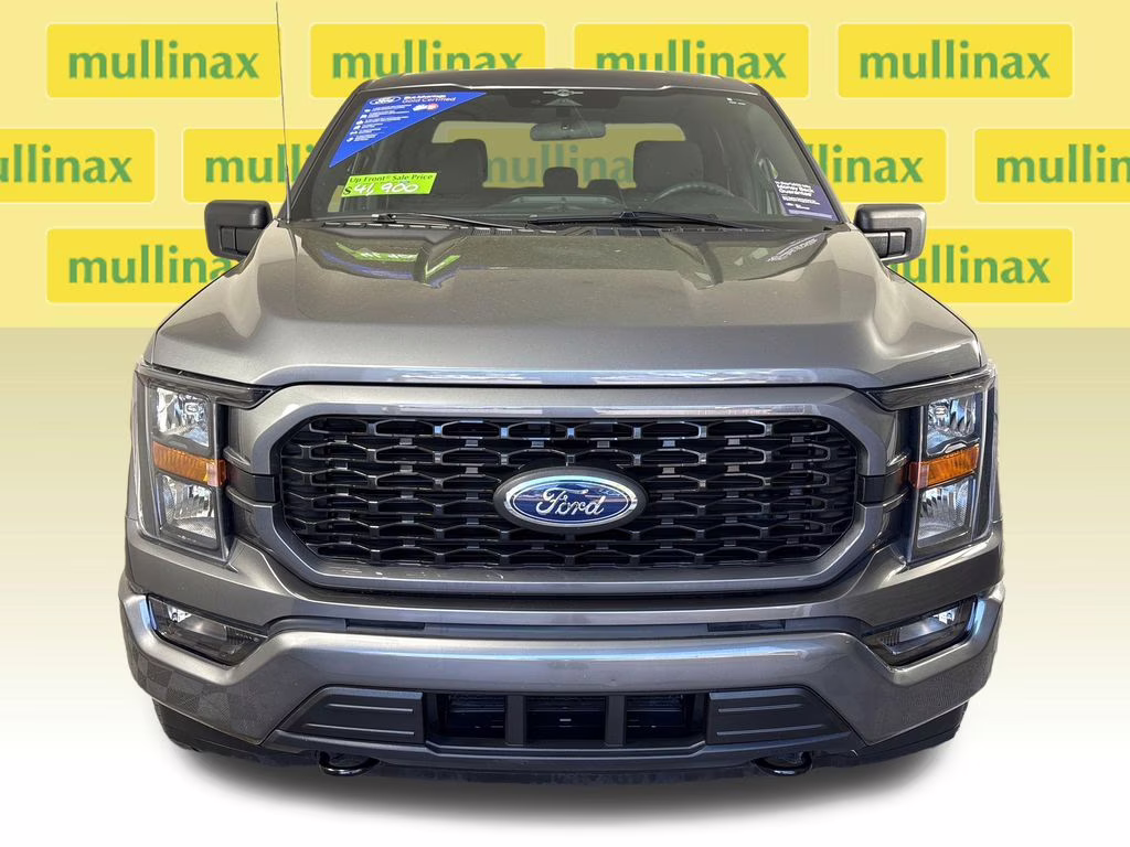 2023 Gray Metallic Ford F-150 XL 4X4 Truck