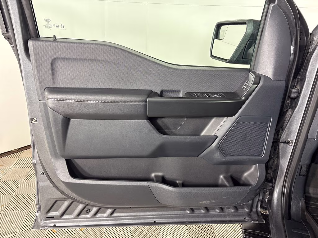 2023 Gray Metallic Ford F-150 XL 4X4 Truck