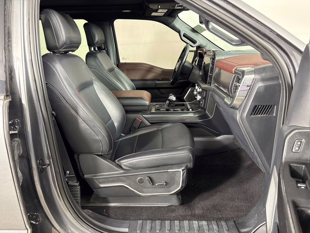 2023 Gray Metallic Ford F-150 Lariat 4X4 Truck