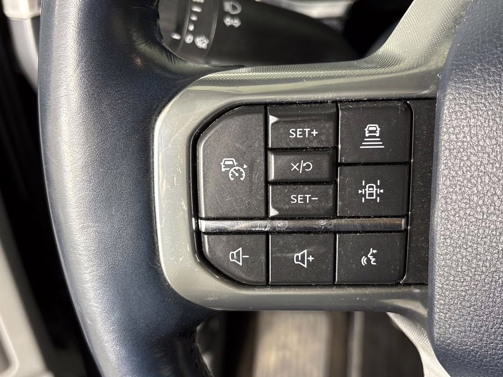 2022 Black Metallic Ford F-150 Limited 4X4 Truck