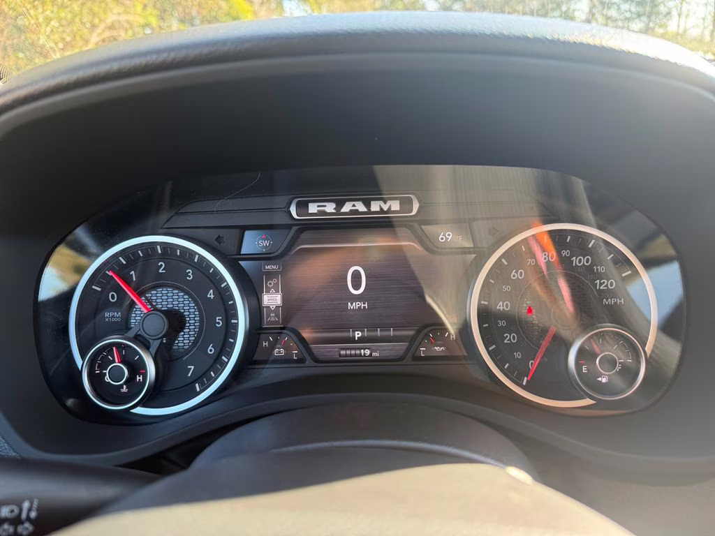 2026 Diamond Black Crystal Pearlcoat Ram 1500 Warlock 4X4 Truck