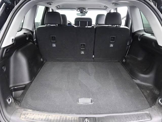 2023 Diamond Black Crystal Pearlcoat Jeep Grand Cherokee Limited 4X4 SUV