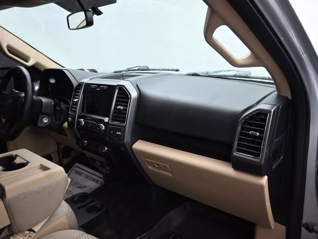 2017 Ingot Silver Ford F-150 XLT 4X4 Truck