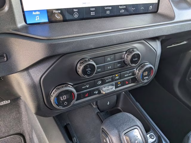 2026 Avalanche Gray Ford Bronco Big Bend 4X4 SUV