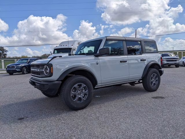 2026 Avalanche Gray Ford Bronco Big Bend 4X4 SUV