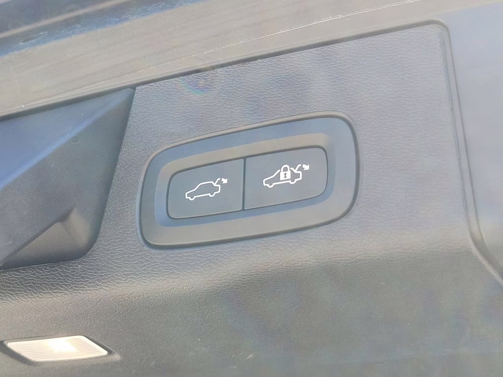 2025 Bright Dusk Metallic Volvo XC60 Plus AWD SUV