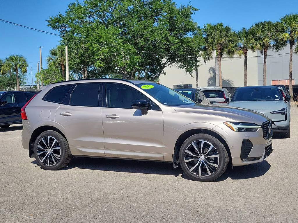 2025 Bright Dusk Metallic Volvo XC60 Plus AWD SUV