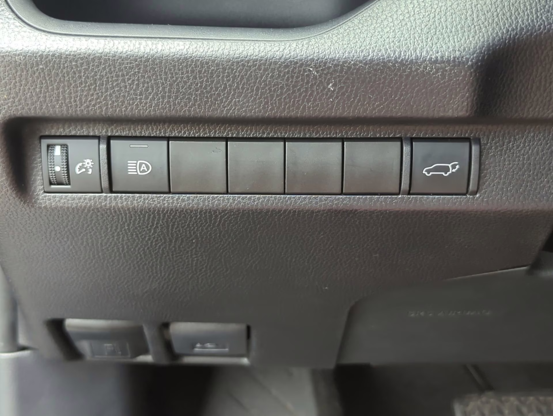 2025 Blueprint Toyota RAV4 XLE FWD SUV
