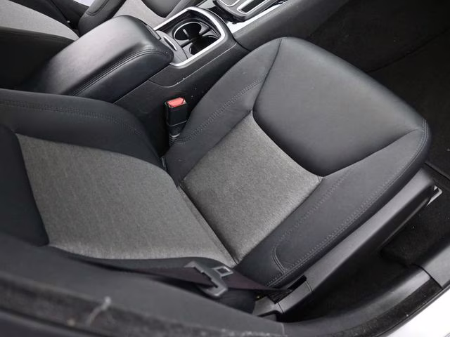 2023 Silver Mist Clearcoat Chrysler 300 Touring RWD Sedan