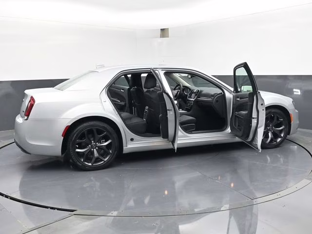 2023 Silver Mist Clearcoat Chrysler 300 Touring RWD Sedan