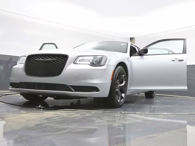 2023 Silver Mist Clearcoat Chrysler 300 Touring RWD Sedan