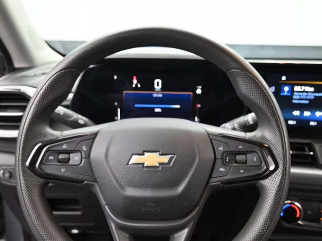 2024 Sterling Gray Metallic Chevrolet Trailblazer LS FWD SUV